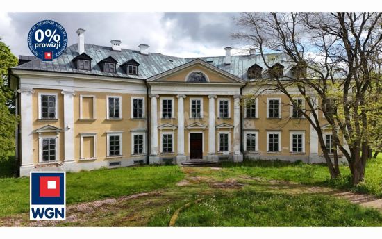 Pałac na sprzedaż Luberadz